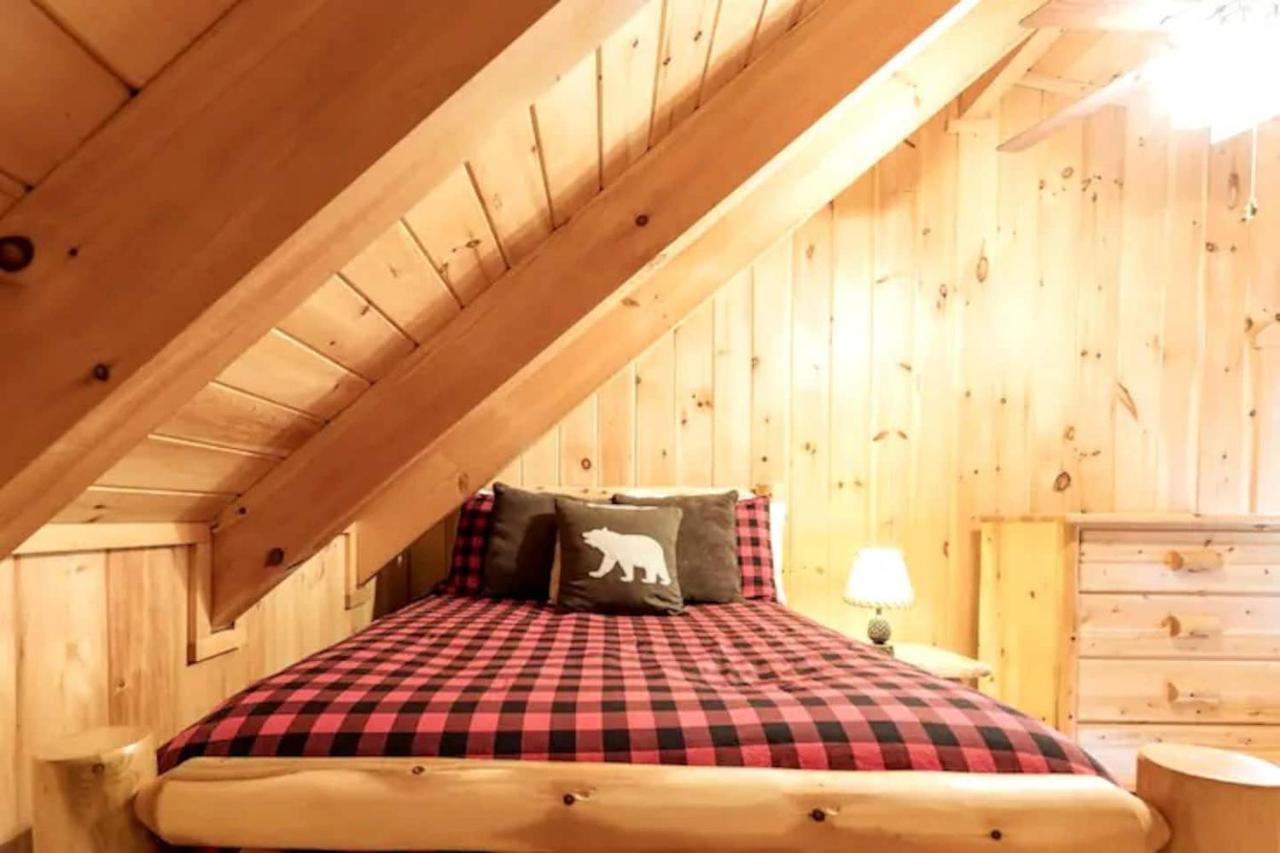 Smoky Mtn Hideaway - Cabin W/ Hot Tub & Pool Table Villa Sevierville Eksteriør billede